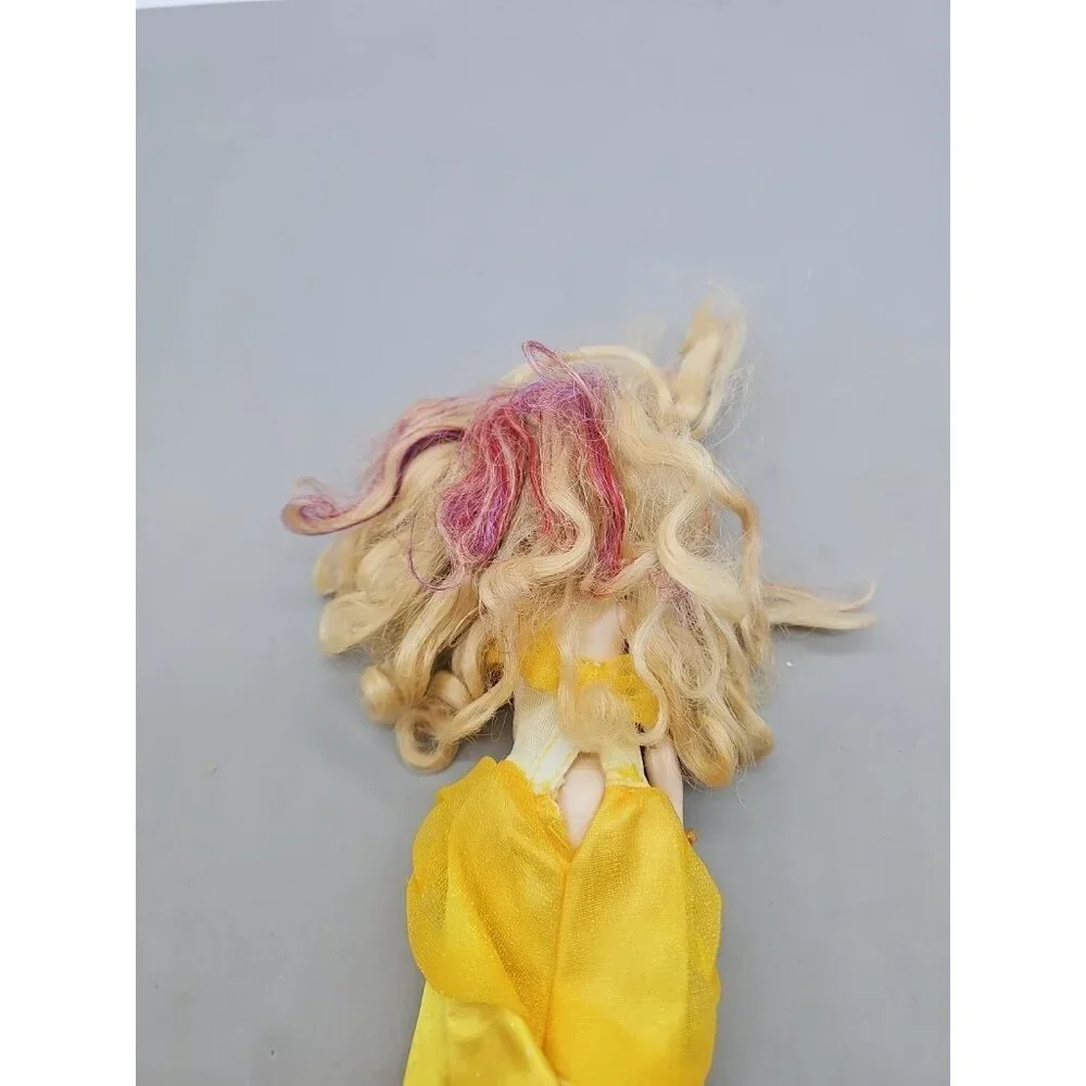 Ever‎ After High School Spirit Apple White